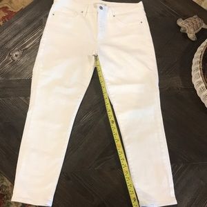Levi’s true white denim ankle skinny jeans
